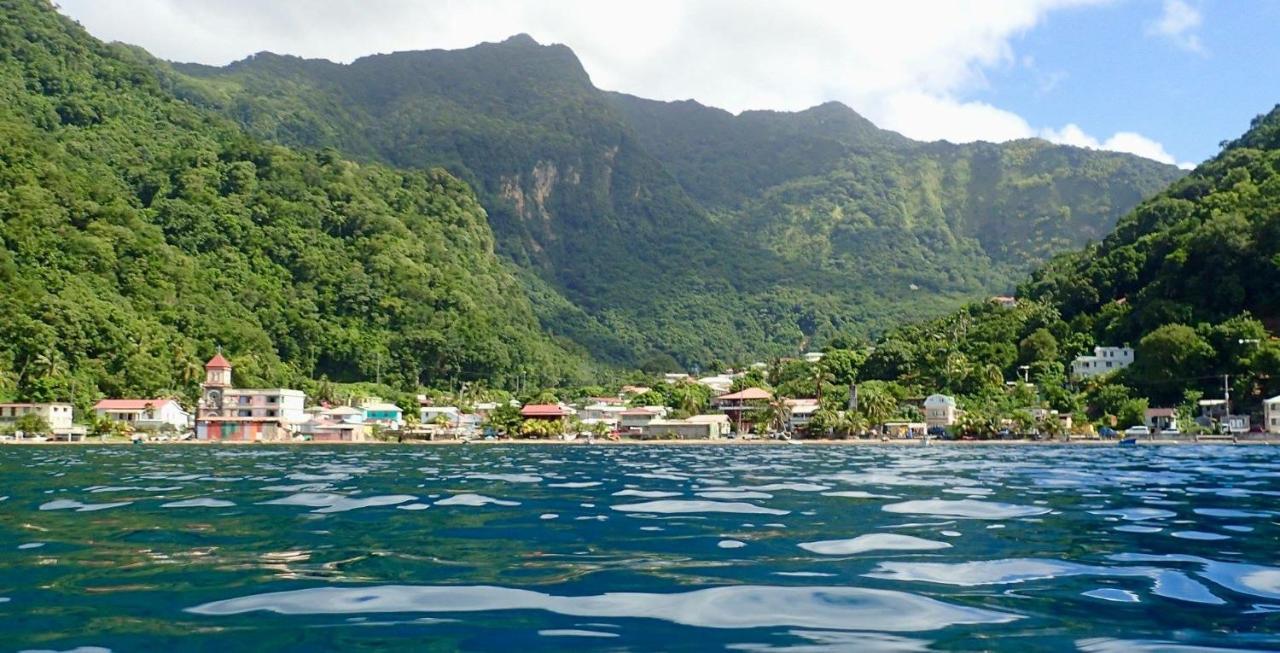 Soufriere Guesthouse Bagian luar foto