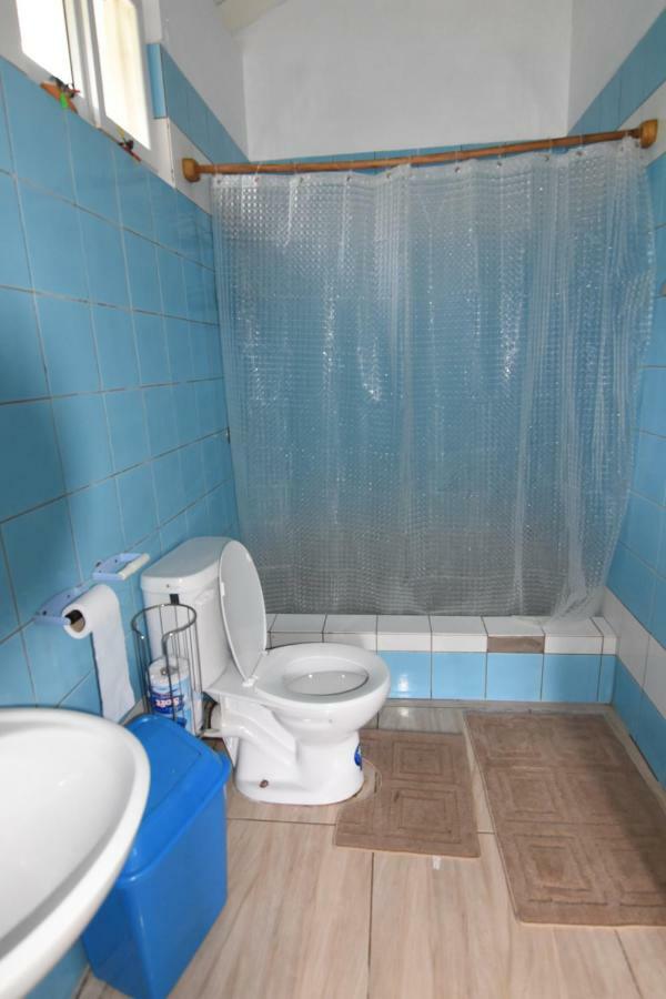 Soufriere Guesthouse Bagian luar foto