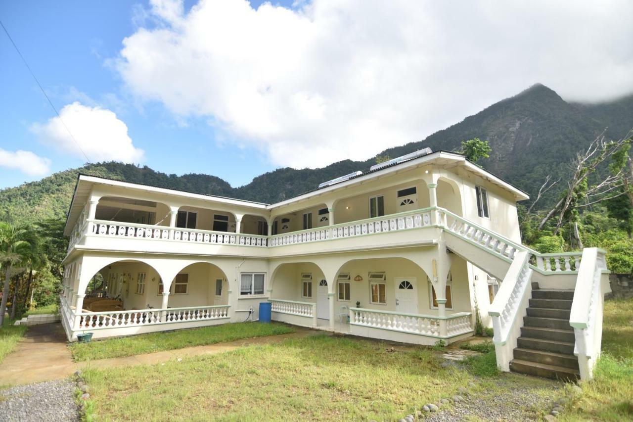 Soufriere Guesthouse Bagian luar foto